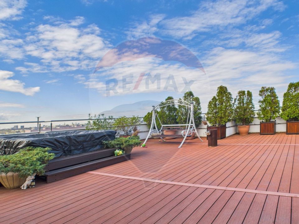 PENTHOUSE spectaculos cu terasa 300 mp