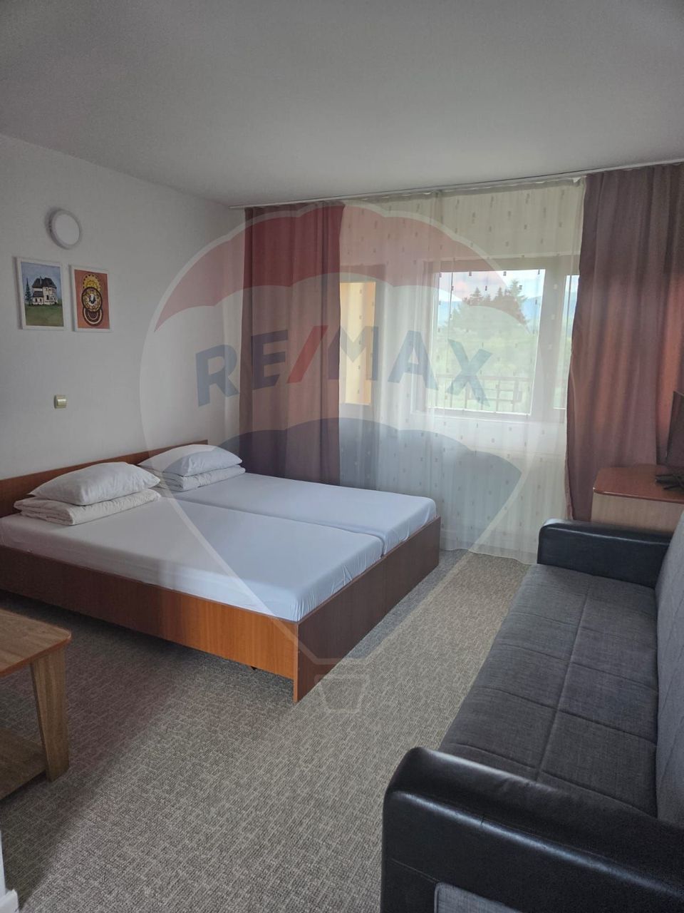 28 room Hotel / Pension for sale, Central area