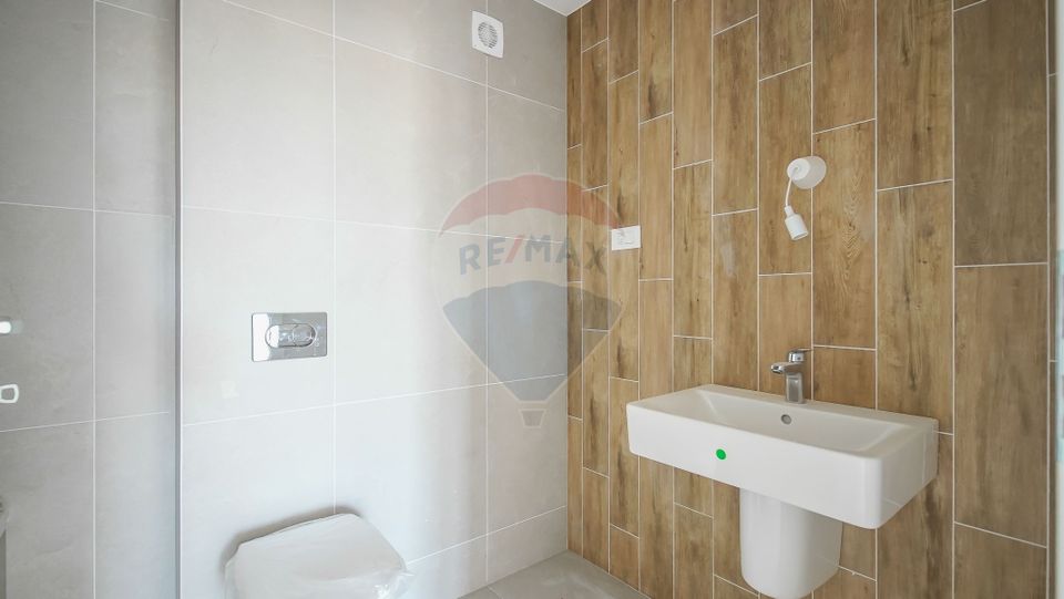 ! VANDUT ! Apartament 2 camere predare în maxim doua luni, Brașov