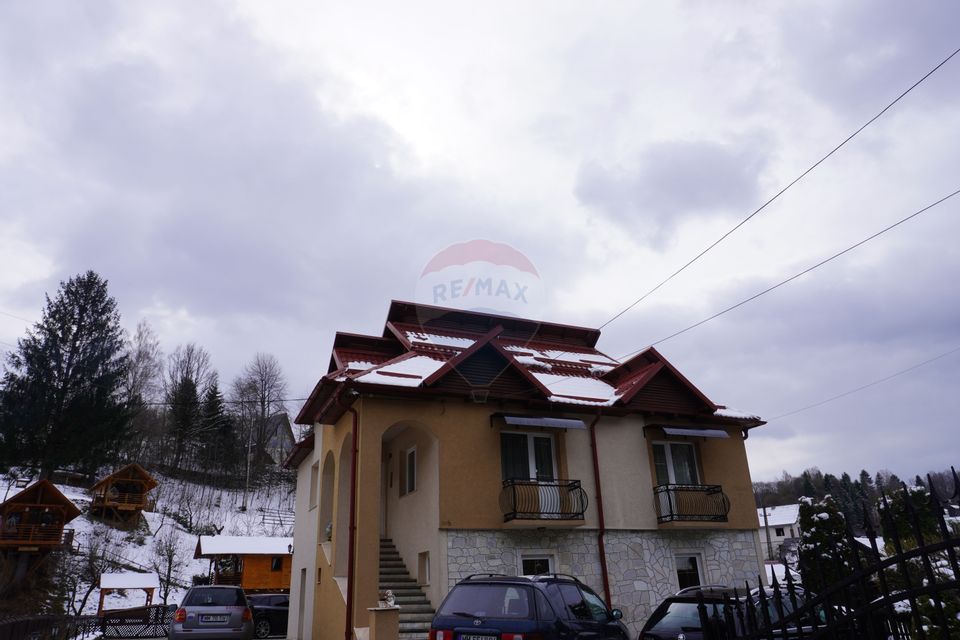 Casă de vânzare, Moisei