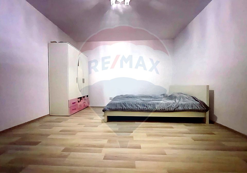 Casă de vanzare in zona Dâmbovița