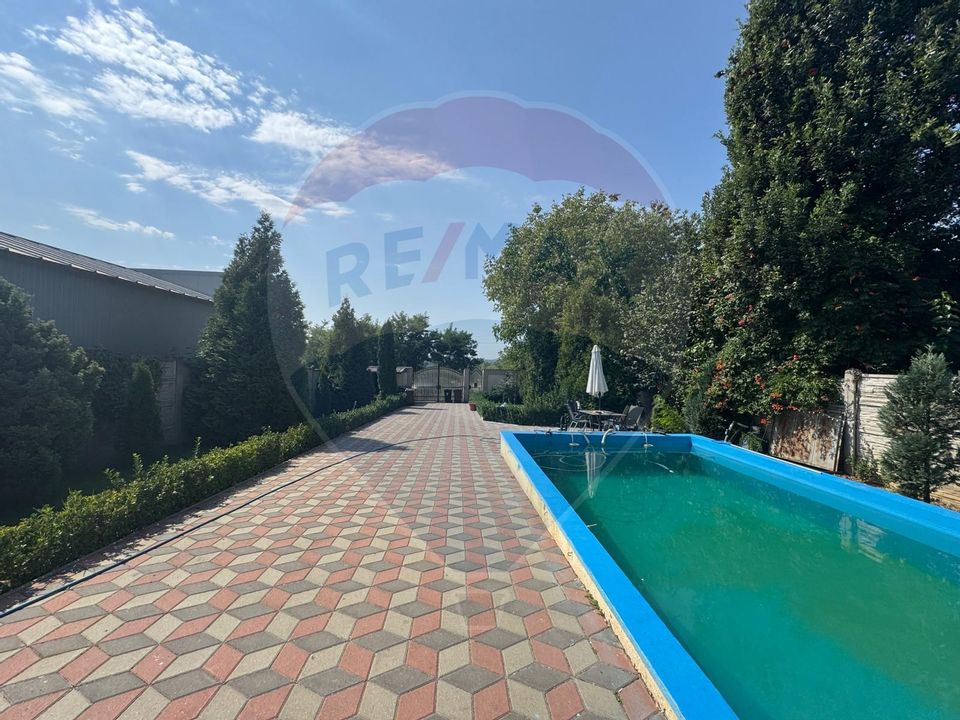 6 room House / Villa for sale