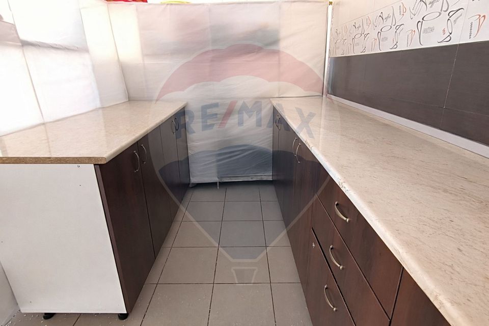 Spațiu comercial de vanzare in Floresti