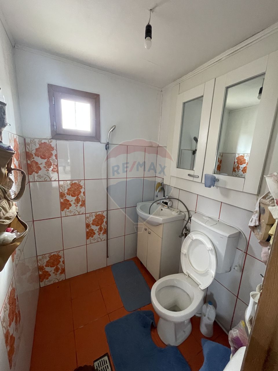 Casă in Odobesti