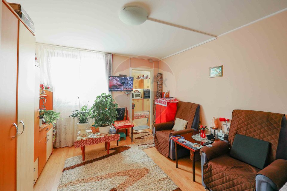 Casă de Vânzare cu 3 Apartamente de Investiție, Central, Oradea
