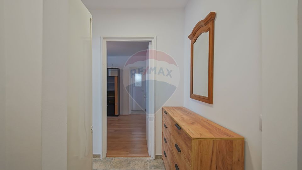 Apartament cu 2 camere de închiriat în zona Grivitei