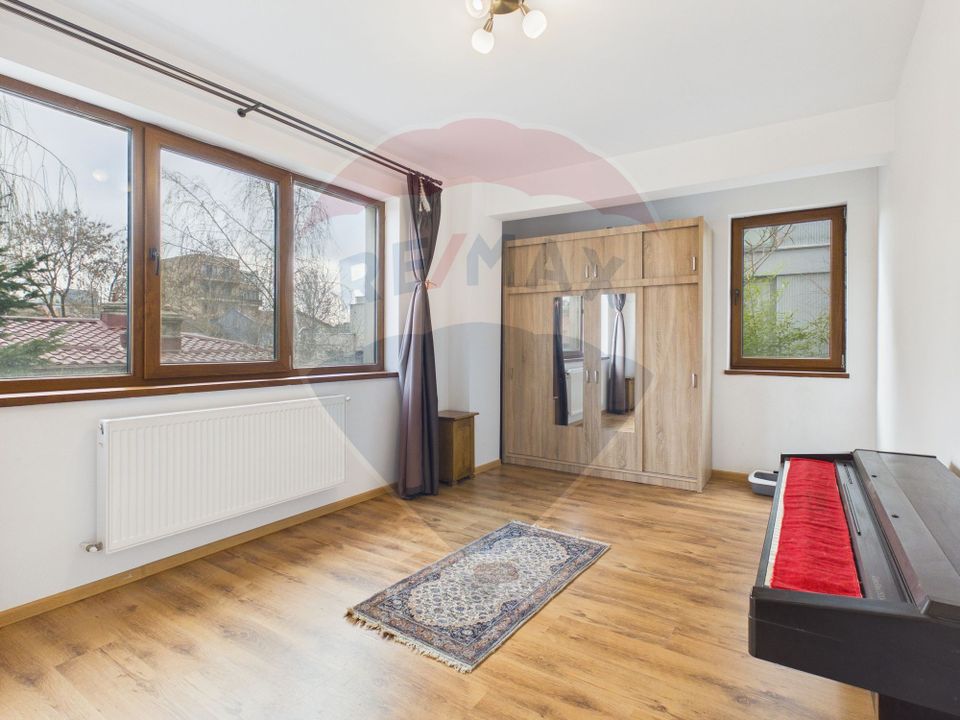 Apartament 3 camere 96 mp plus garaj subteran imobil 2016 Timpuri Noi