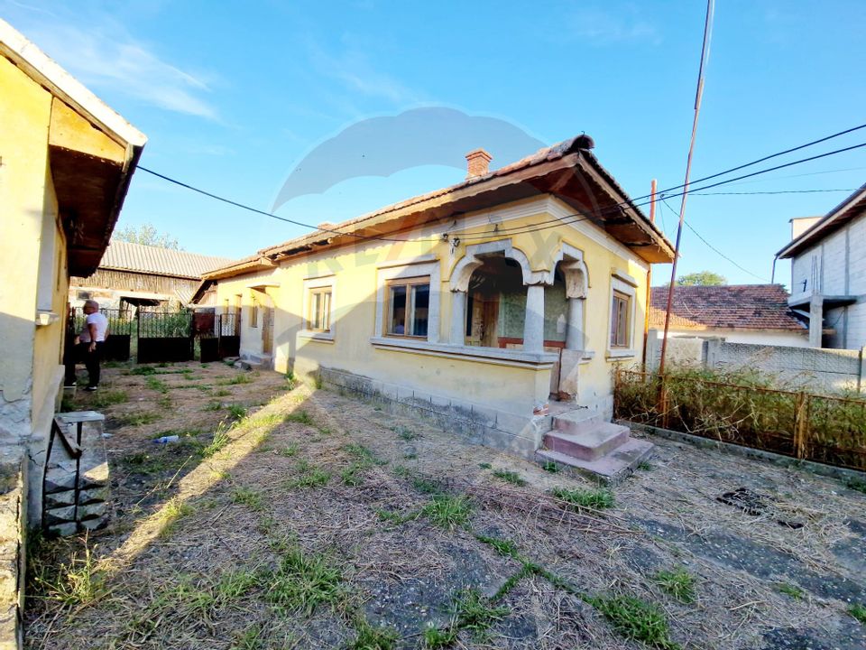 6 room House / Villa for sale