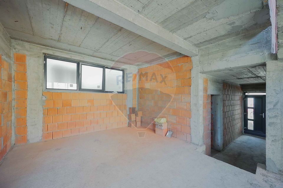 De vânzare, casă la roșu în zona centrală, Str. Emil Racoviță