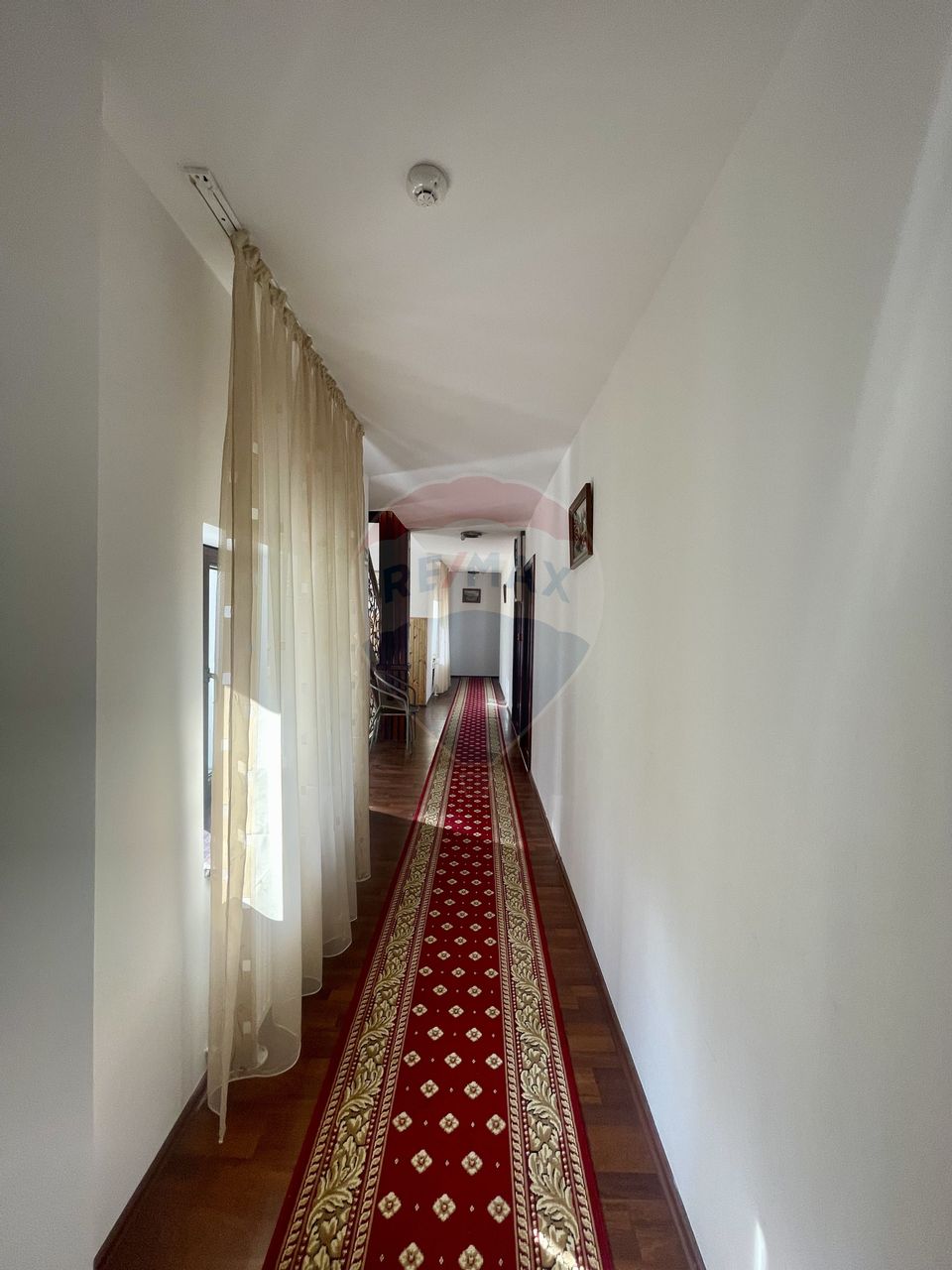 20 room Hotel / Pension for sale, Central area