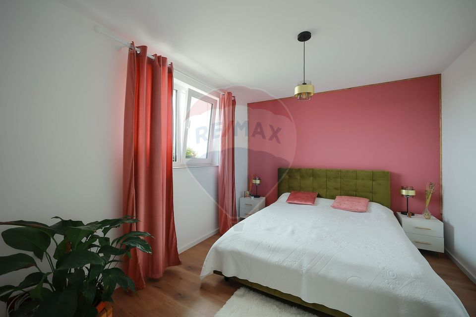 Casă cu 4 camere de vânzare - Ready to Move, în Nojorid