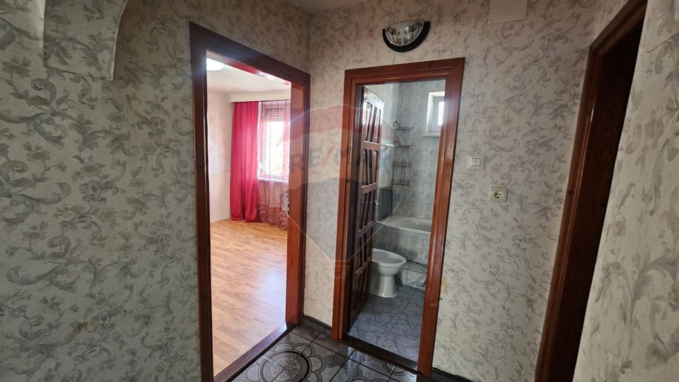 3 room Apartment for sale, Darmanesti area