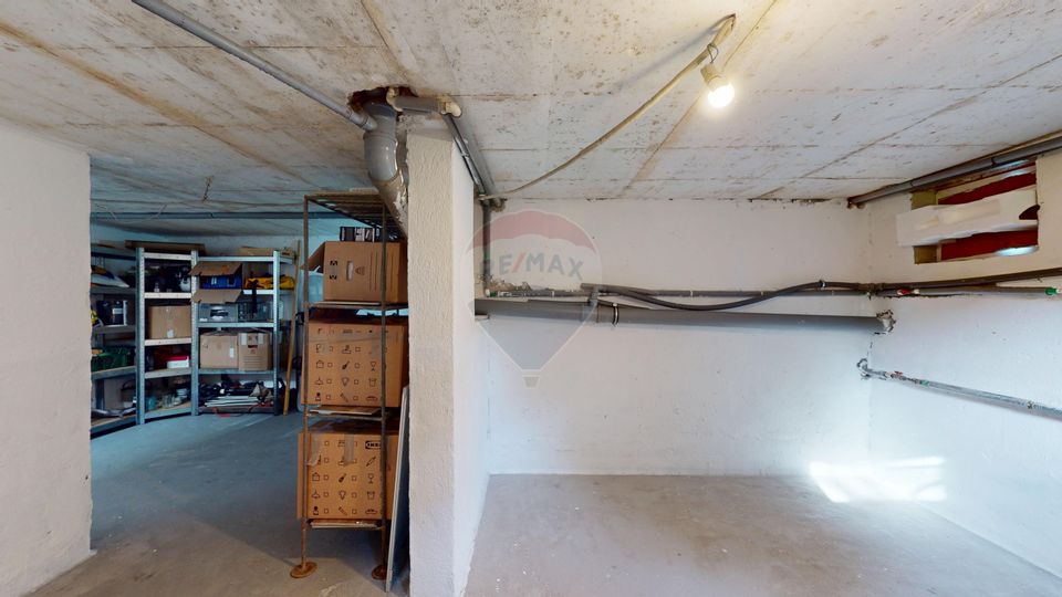 5 room House / Villa for sale