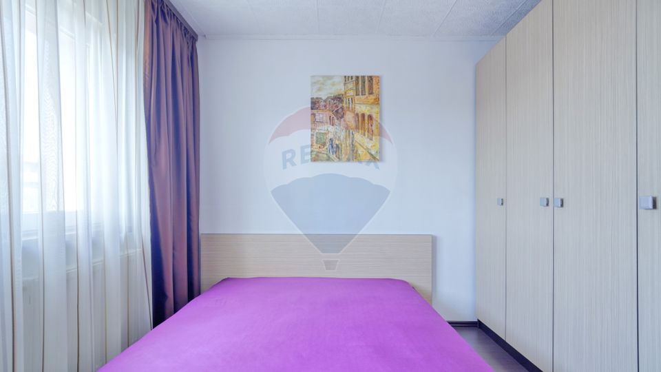 Apartament cu 3 camere, de vânzare, Str. Argintului,  Tractorul