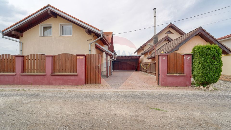 5 room House / Villa for sale