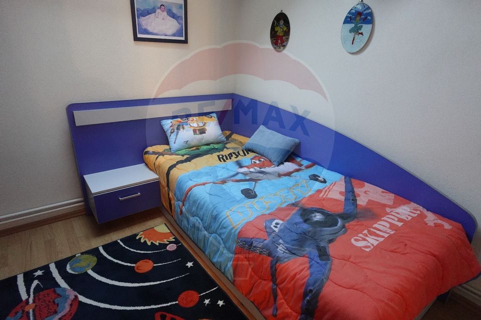 11 room House / Villa for sale