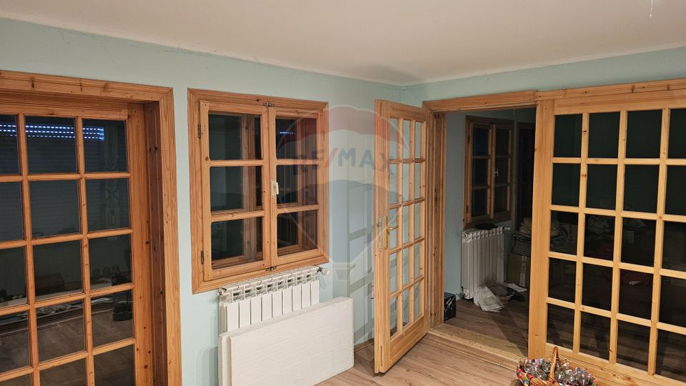 Casă / Vilă cu 6 camere, Gura Humorului, Suceava