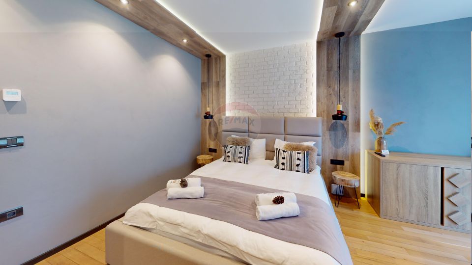 12 room Hotel / Pension for rent, Central area