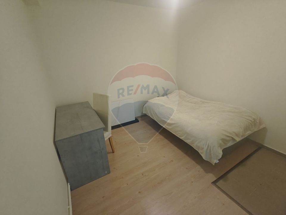 12sq.m Office Space for rent, Andrei Muresanu area