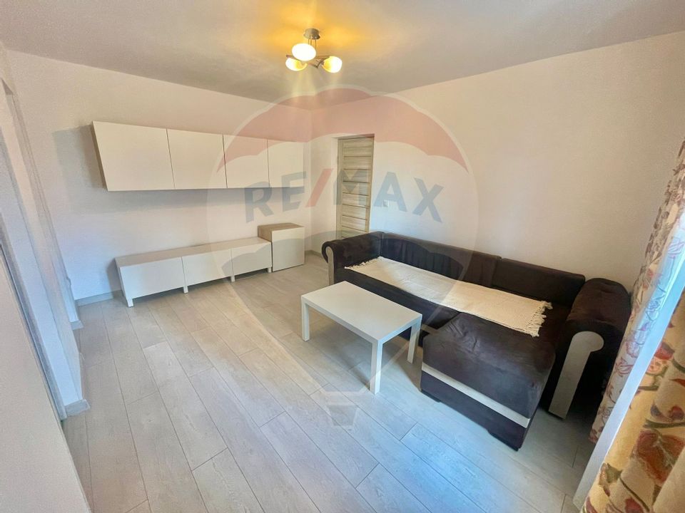 Apartament cu 2 camere, recent renovat/ULTRACENTRAL