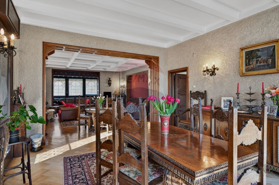 Vila cu arhitectura florentina | Proprietate rara in zona Dorobanti