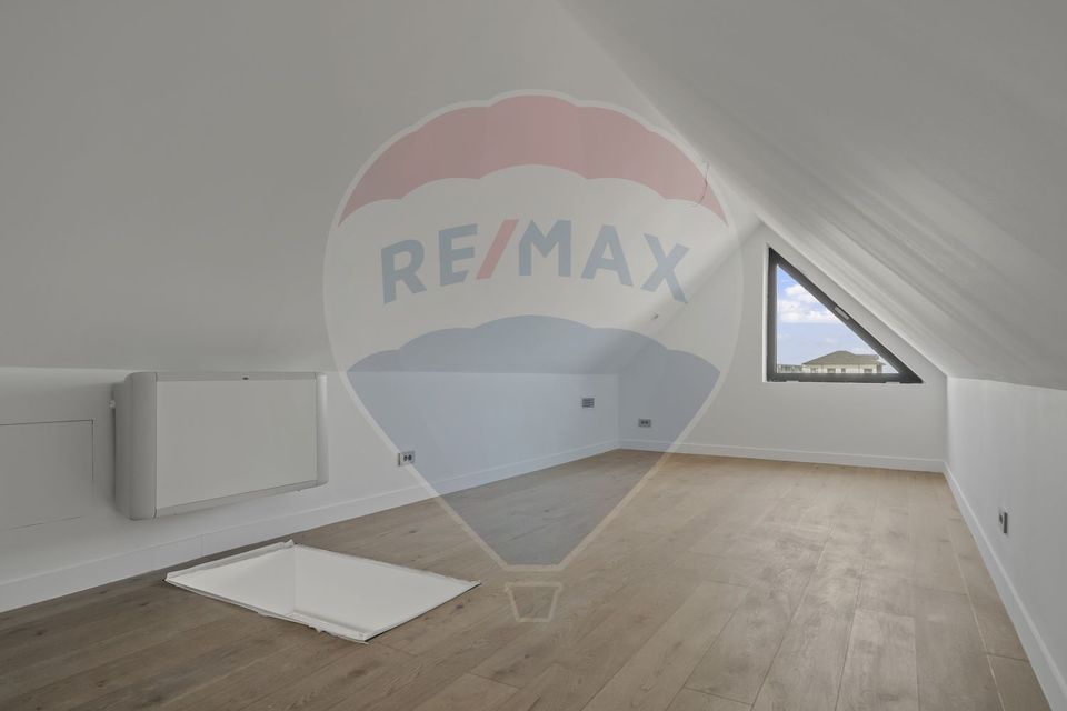 Modern villa with premium finishes, 5 rooms in Tunari - Amber Forest