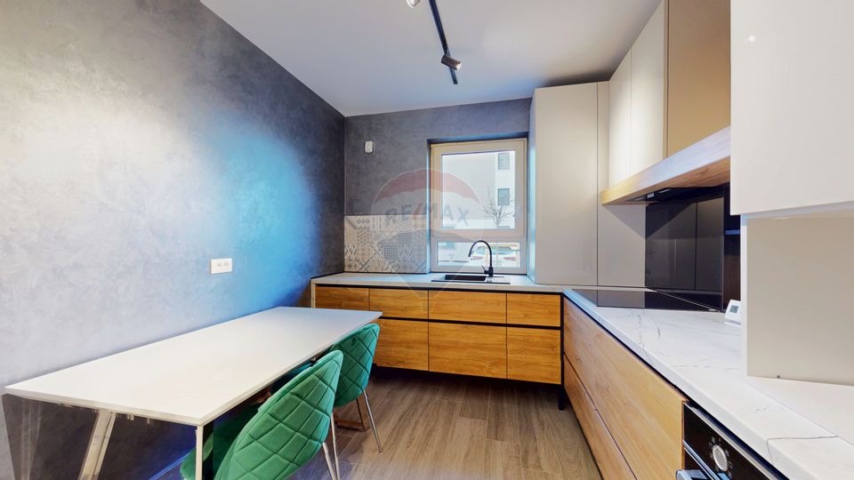 3 room Apartment for sale, Tractorul area