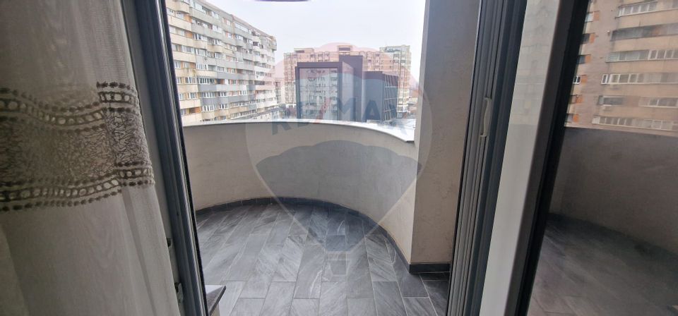 Apartament cu 2 camere. strada Mihai Viteazu, nr. 1