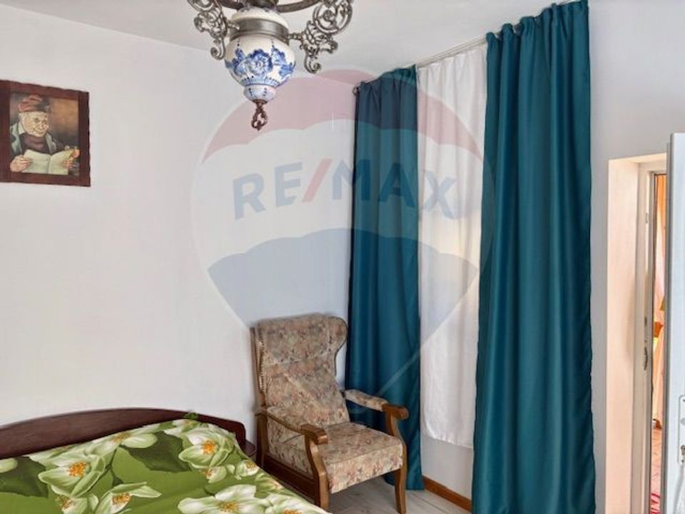 5 room House / Villa for sale