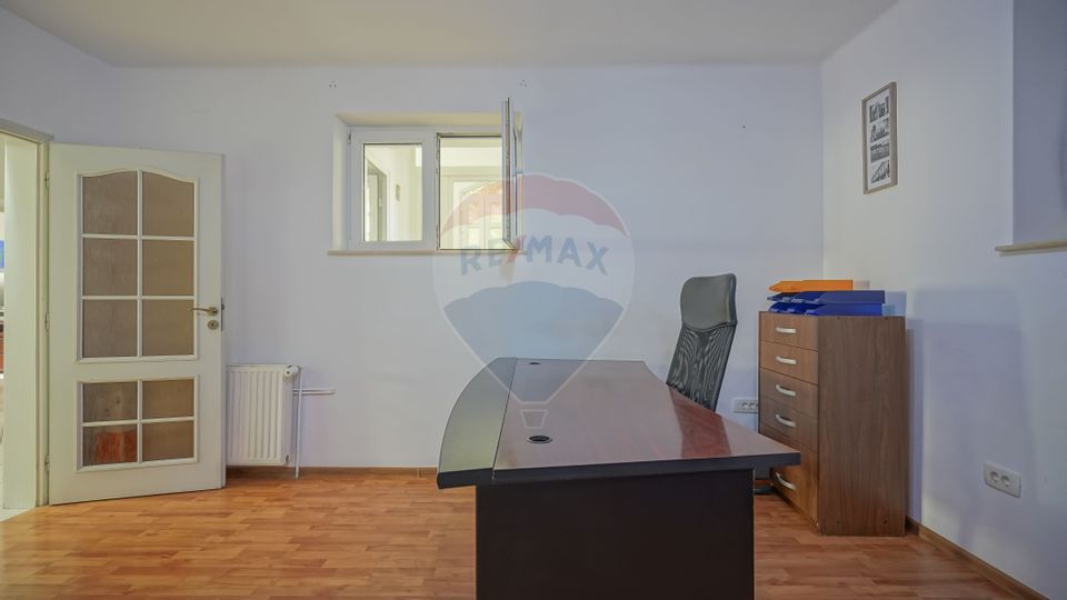 Comision 0% | Casă individuală | Garaj | Acces auto | Teren 591 mp |