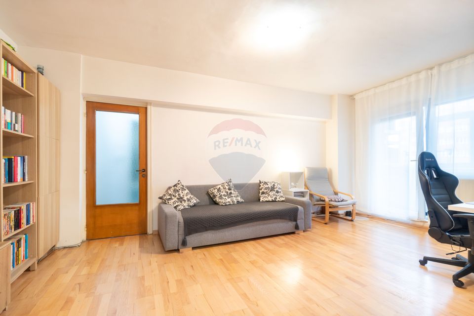 Apartament de vanzare 2 camere Drumul Sarii, 13 Septembrie