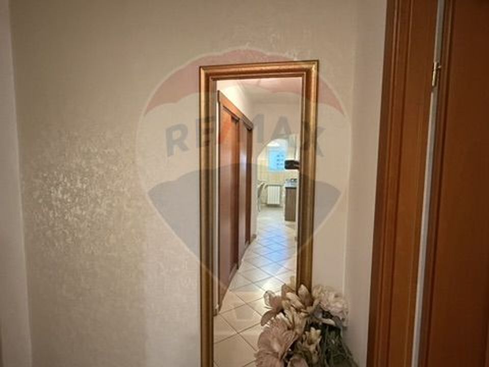 VANZARE Apartament cu 2 camere in zona Favorit / Drumul Taberei