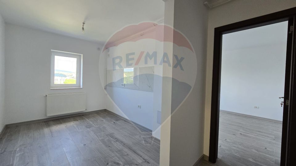 Apartament cu 2 camere decomandate I 2 balcoane I Manastur