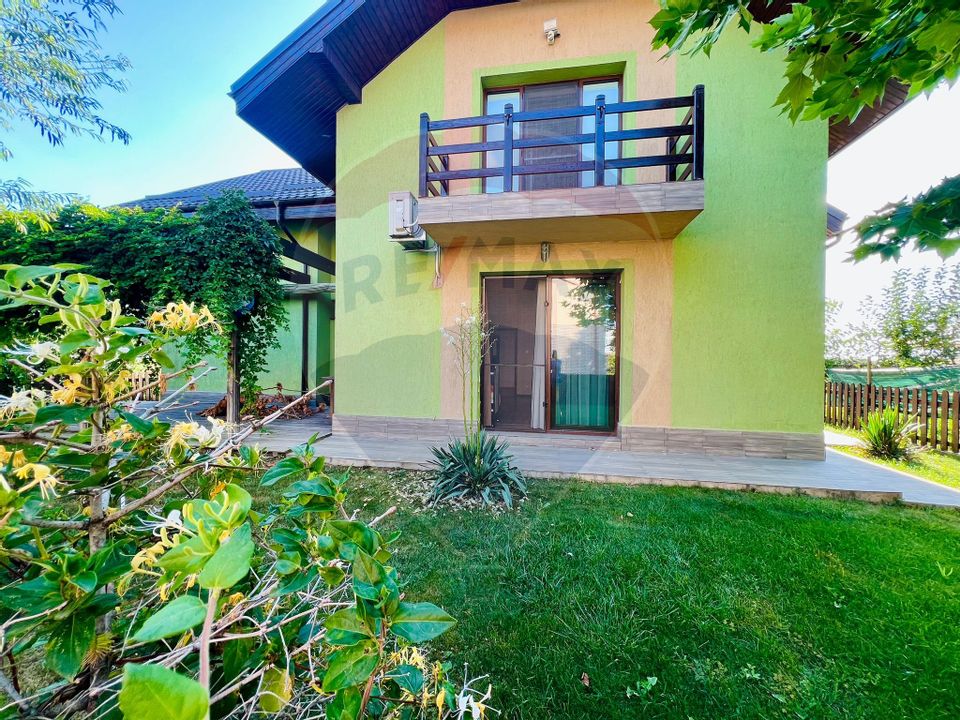 4 room House / Villa for sale