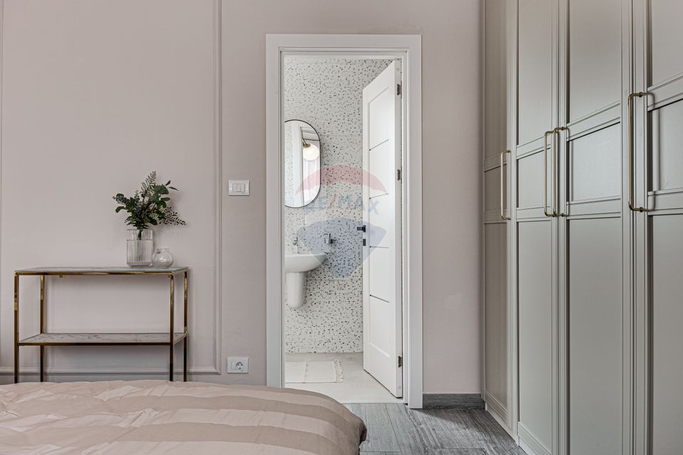 Apartament cu 3 camere de închiriat, parcare subterana, Complex Cozia