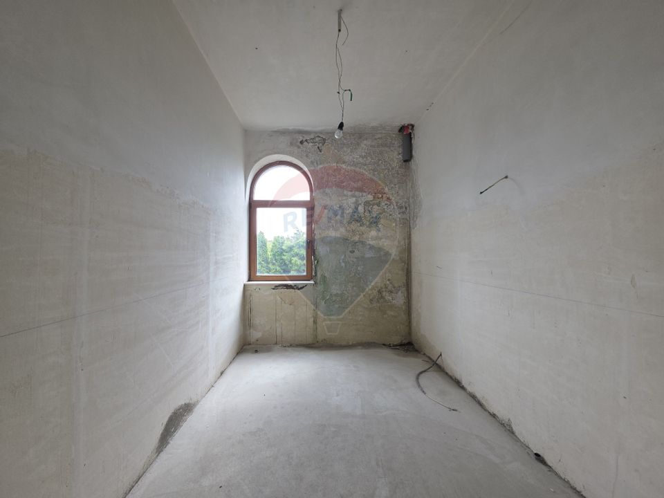 De vânzare proprietate unicat în Sascut - Bacău