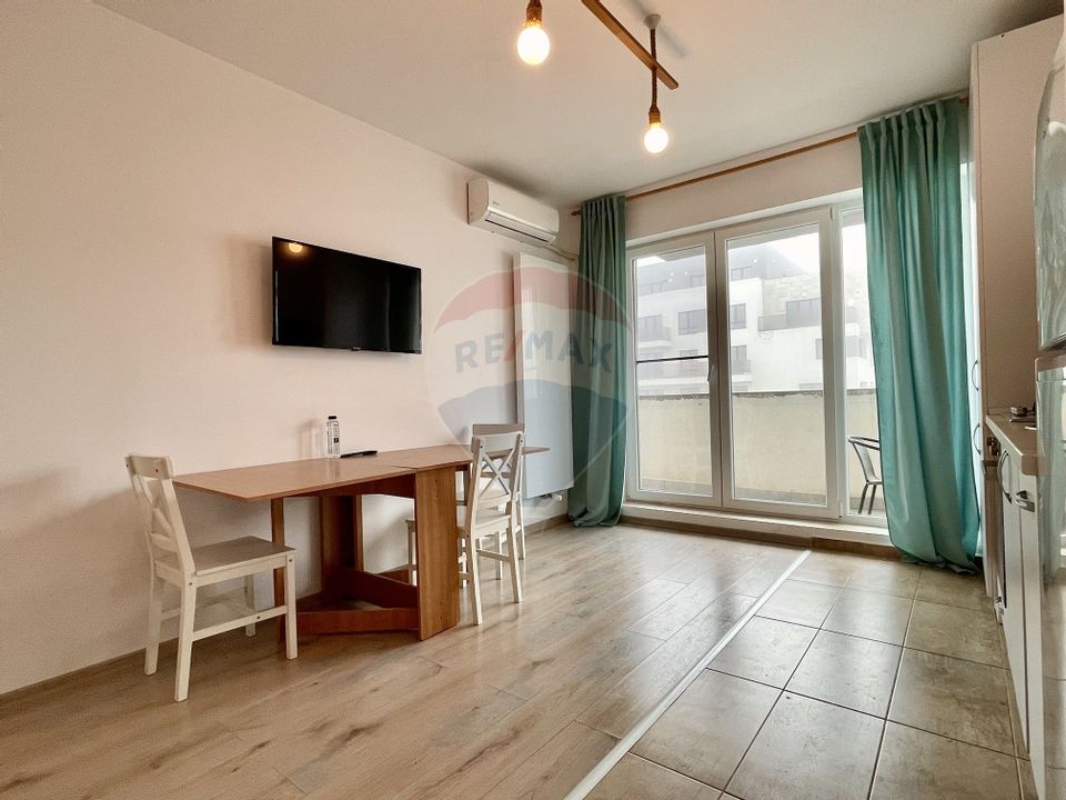 Apartament cu 2 camere de închiriat în zona Tomis Plus