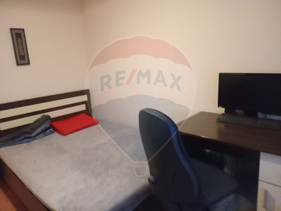 OCAZIE!!!Apartament 4 camere în zona Micalaca