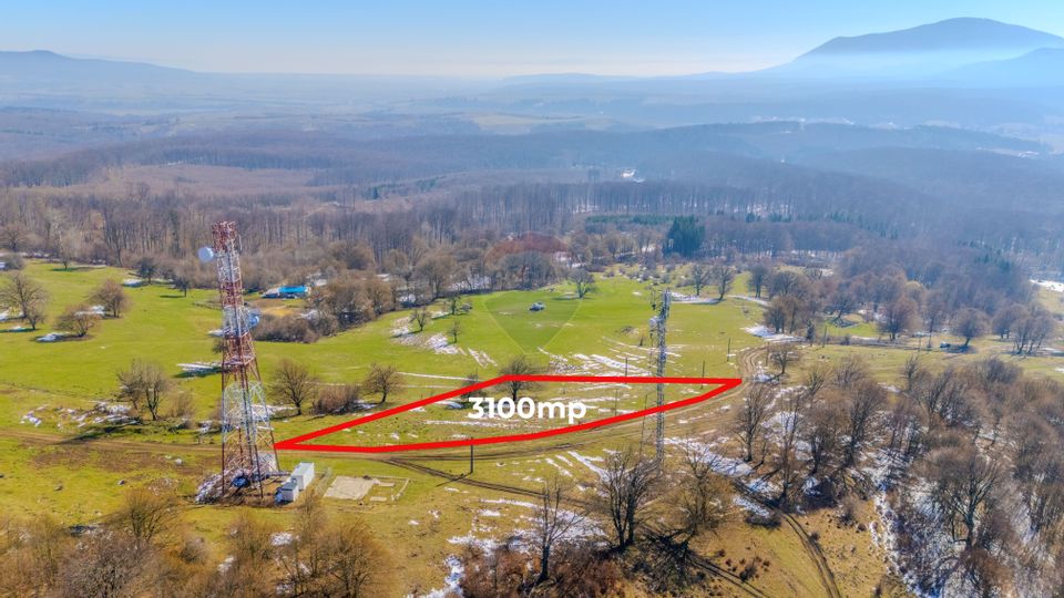 COMIISION 0% Teren cu vedere spectaculoasă – 3.100 mp Vlădeni