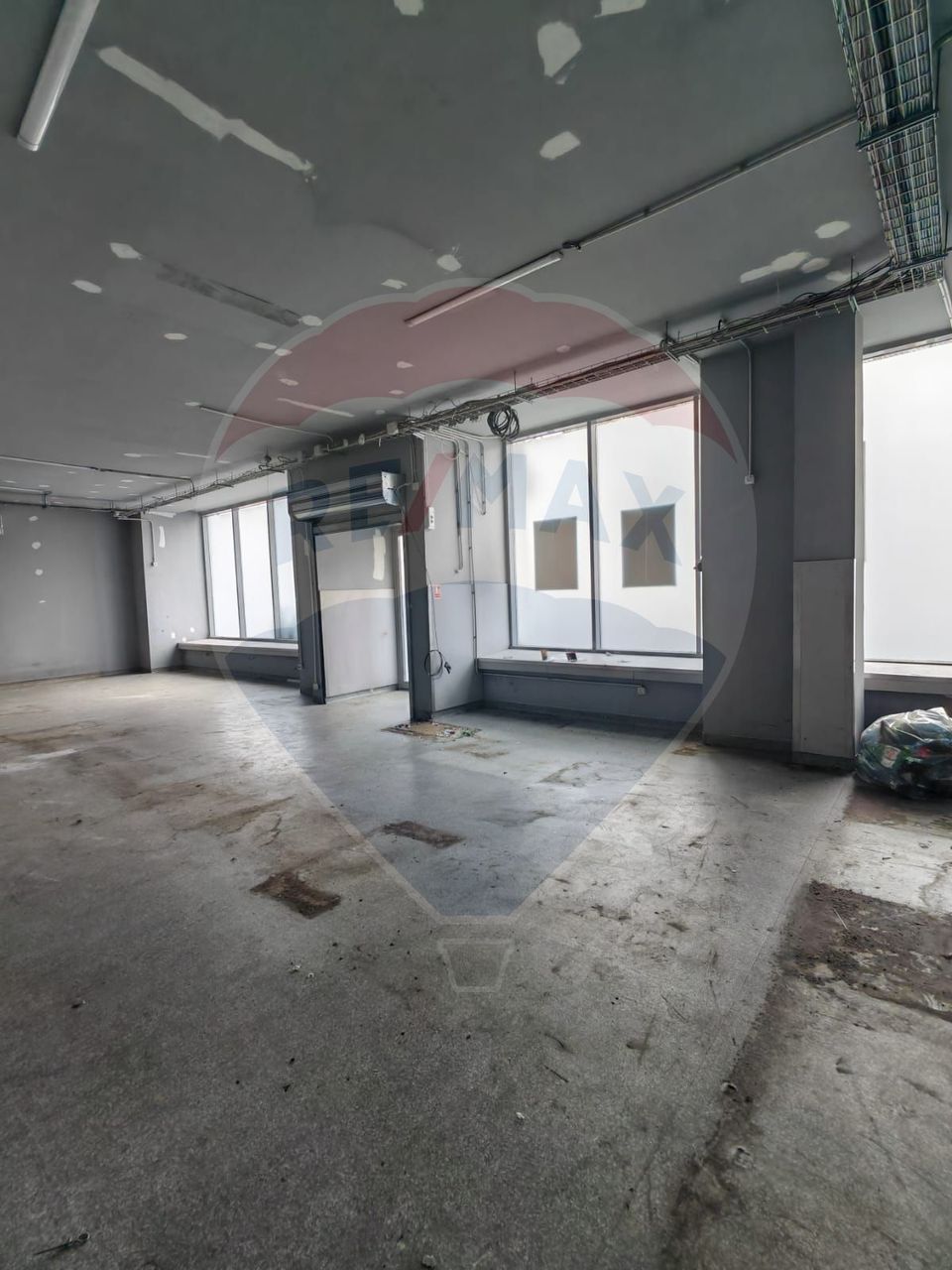 70sq.m Commercial Space for rent, Noua area