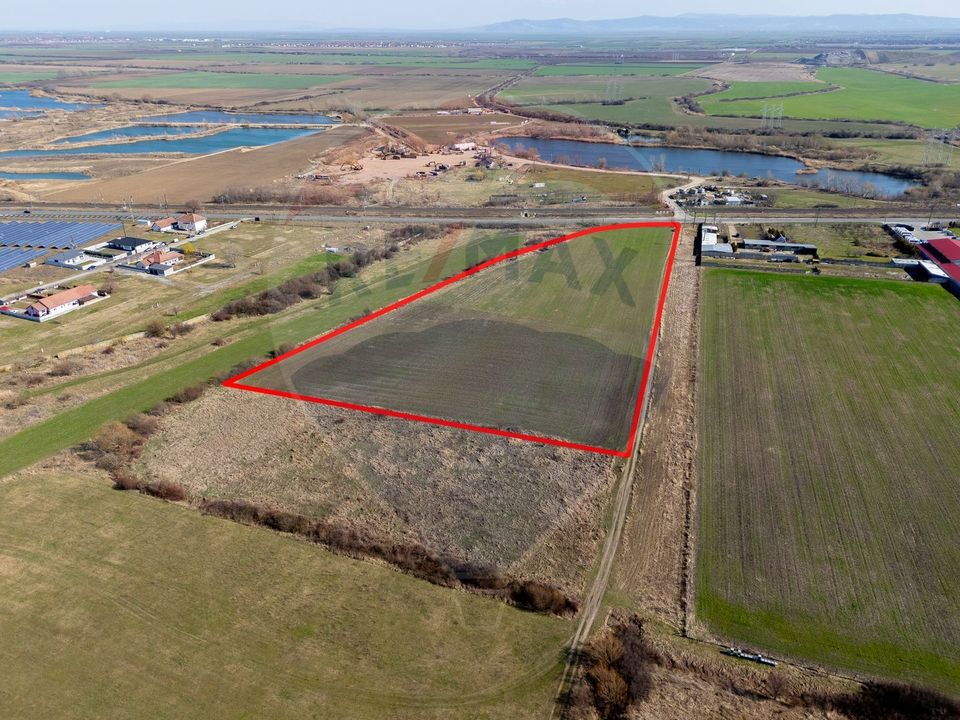 Oportunitate de investitie Teren 15,000mp la ieșirea spre Șofronea