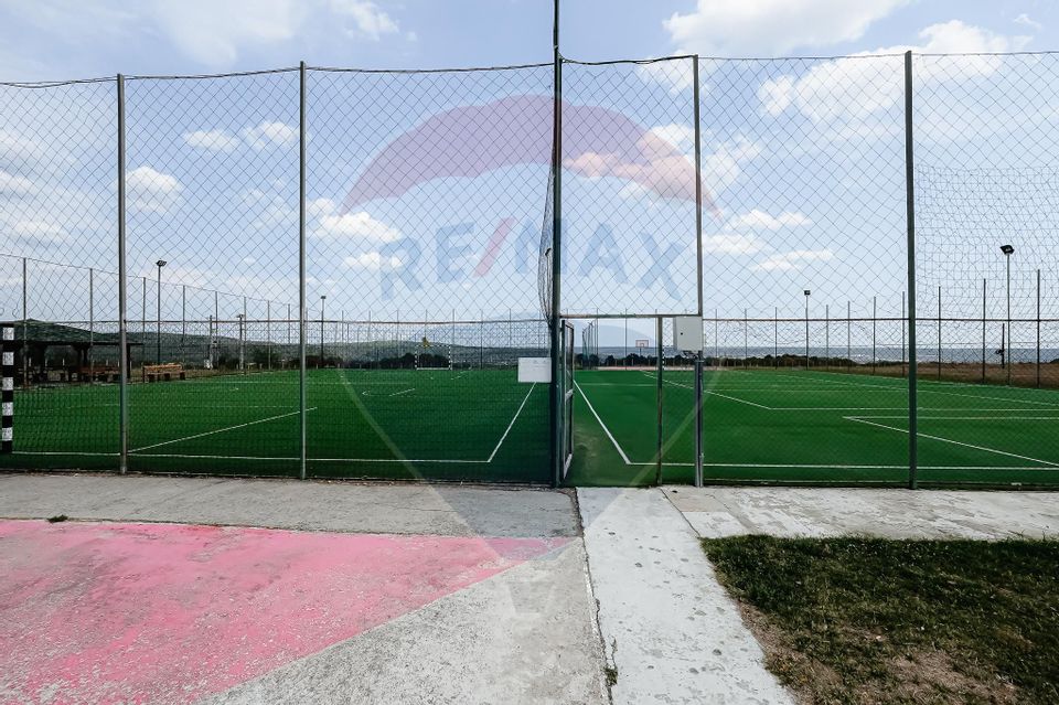 Camp & Conference Complex for sale in Arges