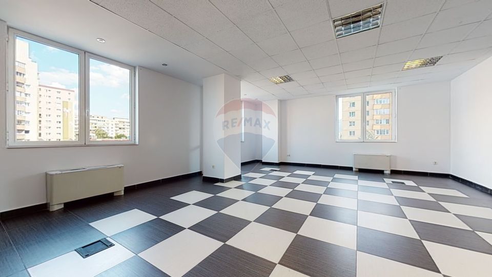 120sq.m Office Space for rent, Central area