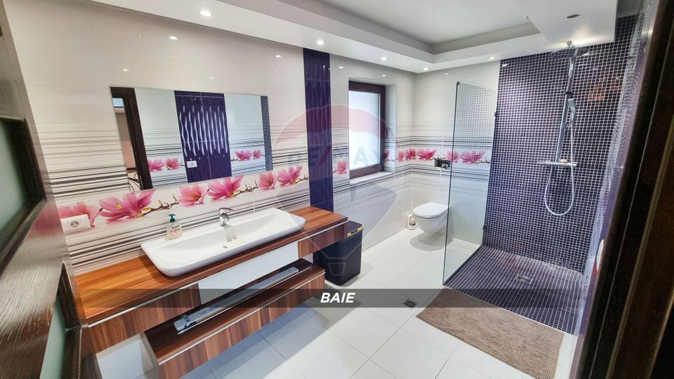 Casă la cheie, proprietate deosebită în Buzești, P+E și teren 3657 mp