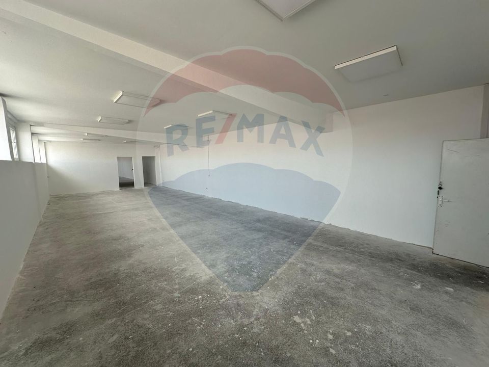 338sq.m Industrial Space for rent, UTA area
