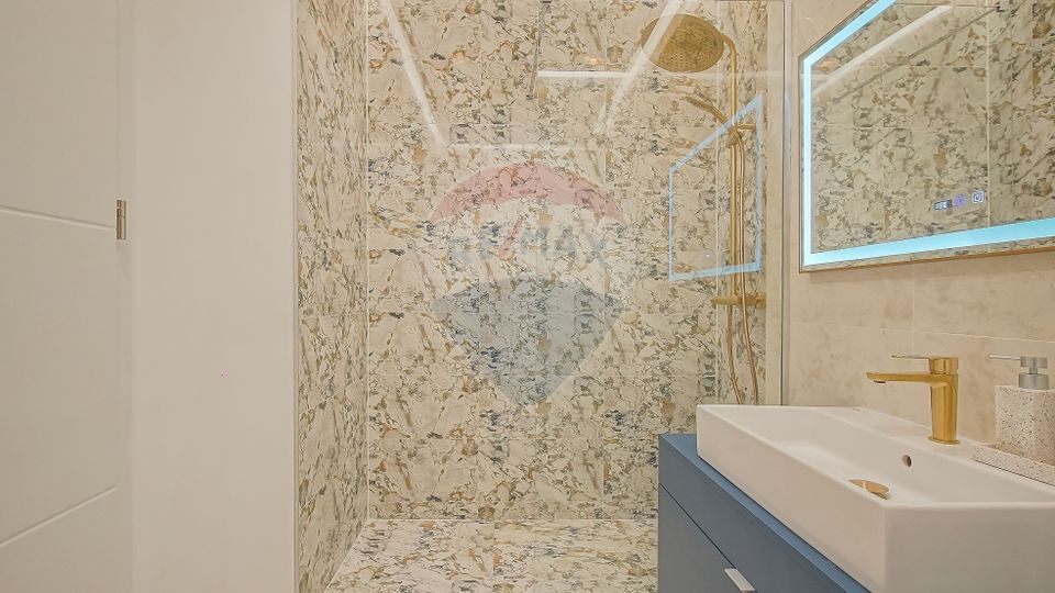 3 room Apartment for rent, Tractorul area