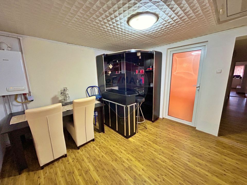 5 room House / Villa for sale, Ultracentral area