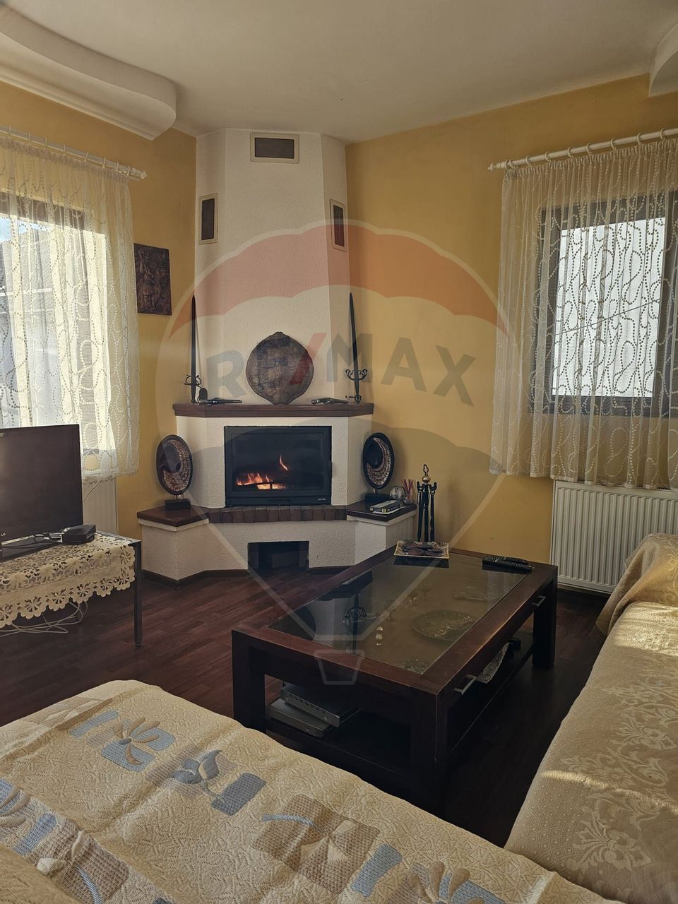 12 room House / Villa for sale, Central area