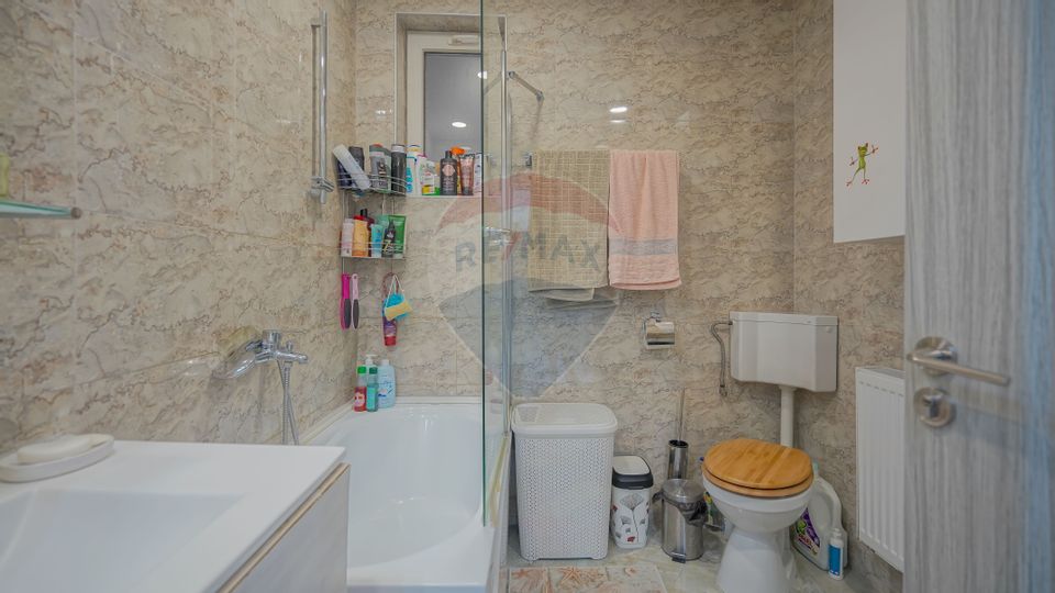 Apartament 3 camere cu acces auto, Centrul Istoric