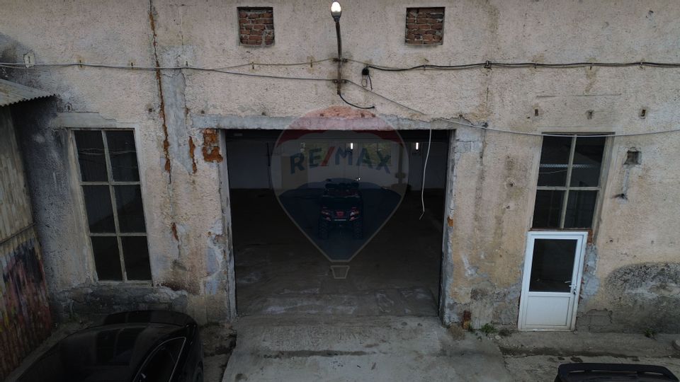 136sq.m Industrial Space for rent, Bartolomeu area